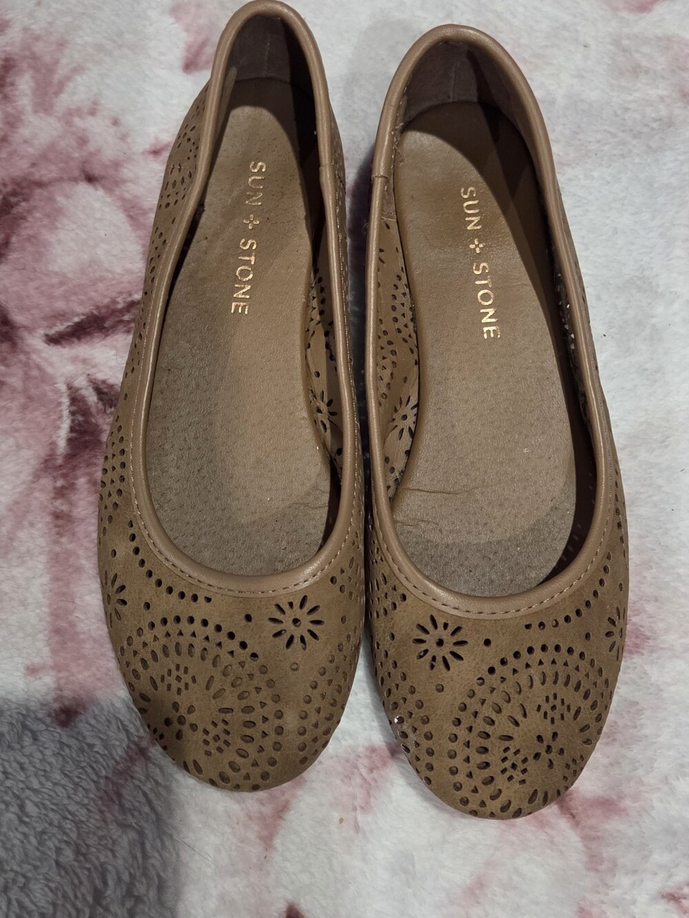 Sun + Stone Women's Tan Laser-Cut Round-Toe Flats